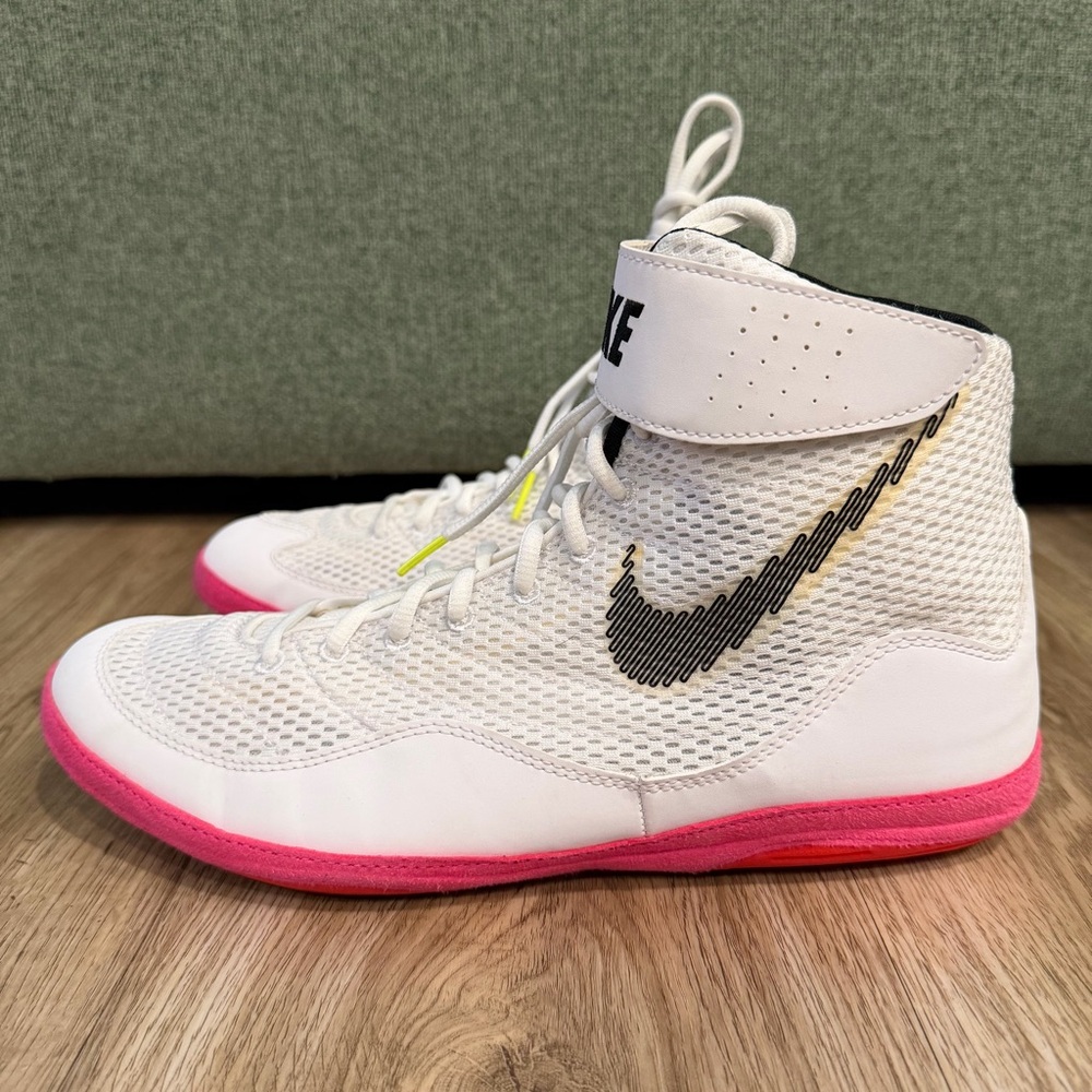 Nike inflict Se Tokyo Wrestling Shoes Size 12 White Pink